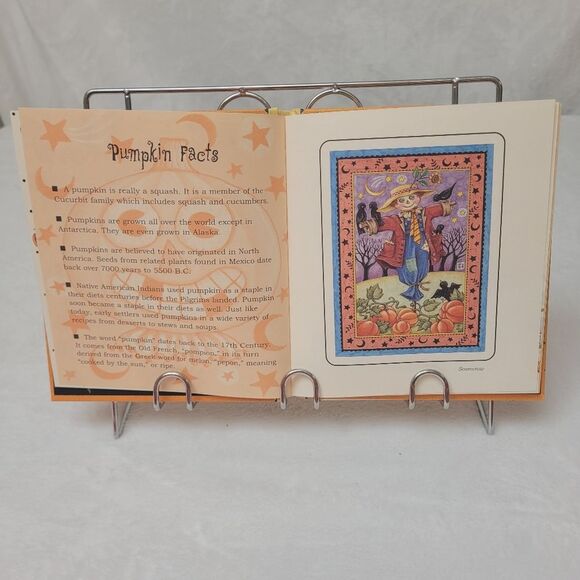 Vintage Mary Engelbreit's Tiny Teeny Halloweeny Treasury Hardcover Book 2001 - Picture 4 of 9